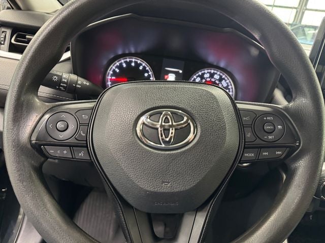 2020 Toyota RAV4 XLE 2.5 Liter AWD