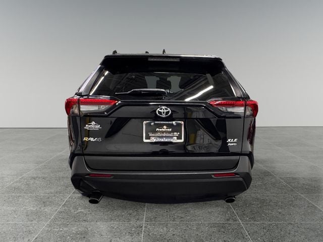 2020 Toyota RAV4 XLE 2.5 Liter AWD