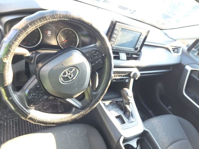 2020 Toyota RAV4 XLE 2.5 Liter AWD