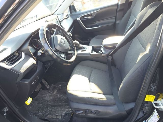 2020 Toyota RAV4 XLE 2.5 Liter AWD