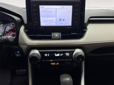 2020 Toyota RAV4 XLE 2.5 Liter AWD