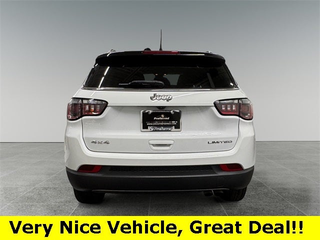 2022 Jeep Compass Limited 2.4 Liter 4WD