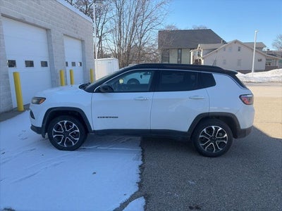 2022 Jeep Compass Limited 2.4 Liter 4WD
