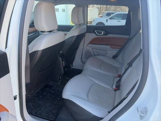 2022 Jeep Compass Limited 2.4 Liter 4WD