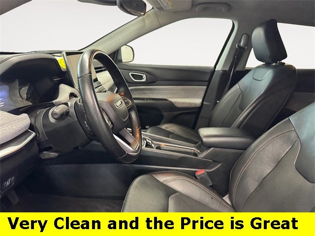 2022 Jeep Compass Latitude Lux 2.4 Liter 4WD