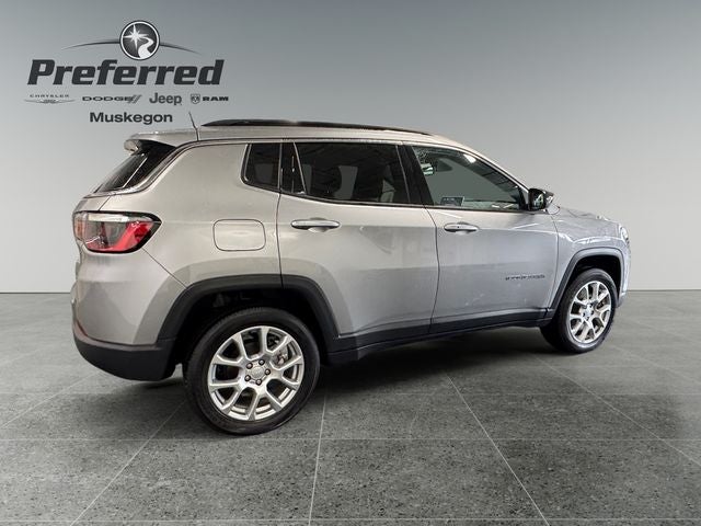 2023 Jeep Compass Latitude Lux 2.0 Liter 4WD