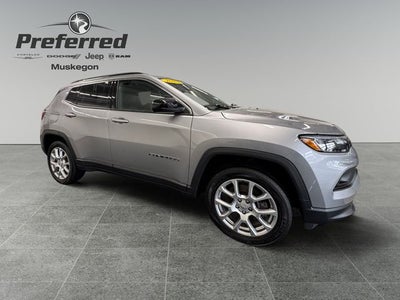 2023 Jeep Compass Latitude Lux 2.0 Liter 4WD
