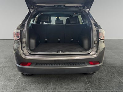 2023 Jeep Compass Latitude Lux 2.0 Liter 4WD