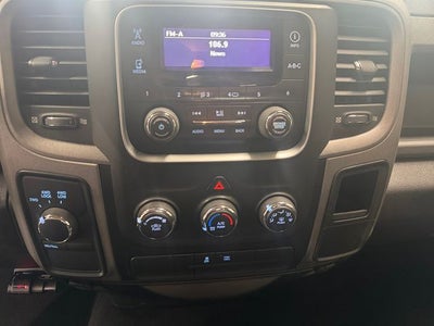 2013 RAM 1500 Express 5.7 Liter V8 Hemi 2D Standard Cab 4WD