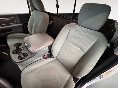 2018 RAM 1500 SLT 5.7 Liter V8 Hemi 2D Standard Cab 4WD