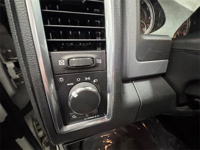 2018 RAM 1500 SLT 5.7 Liter V8 Hemi 2D Standard Cab 4WD