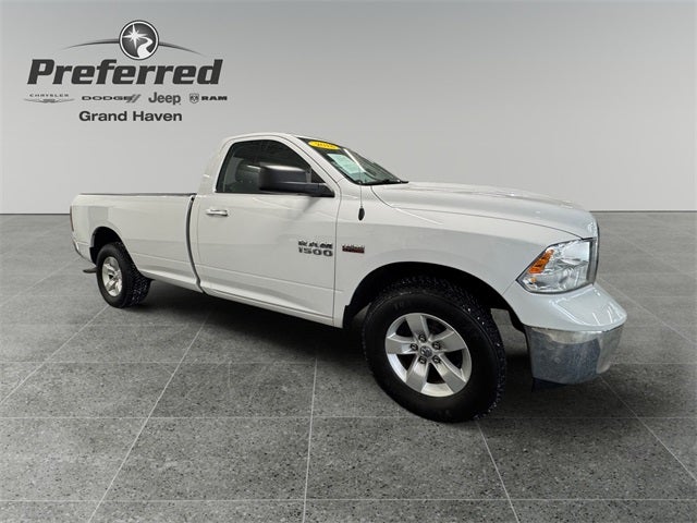 2018 RAM 1500 SLT 5.7 Liter V8 Hemi 2D Standard Cab 4WD