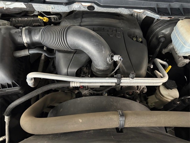 2018 RAM 2500 SLT 5.7 Liter V8 Hemi Crew Cab 4WD