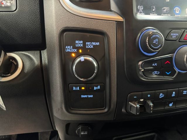 2017 RAM 2500 Power Wagon 6.4 Liter V8 Hemi Crew Cab 4WD