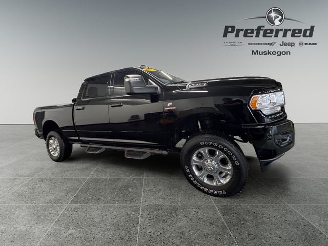 2023 RAM 2500 Big Horn 6.7 Liter I6 Cummins Turbodiesel Crew Cab 4WD