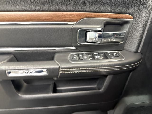 2018 RAM 2500 Laramie 6.7 Liter Cummins Turbodiesel Crew Cab 4WD