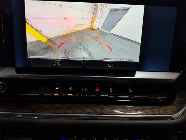 2022 Chevrolet Silverado 1500 LT Trail Boss 5.3 Liter V8 EcoTec3 Crew Cab 4WD