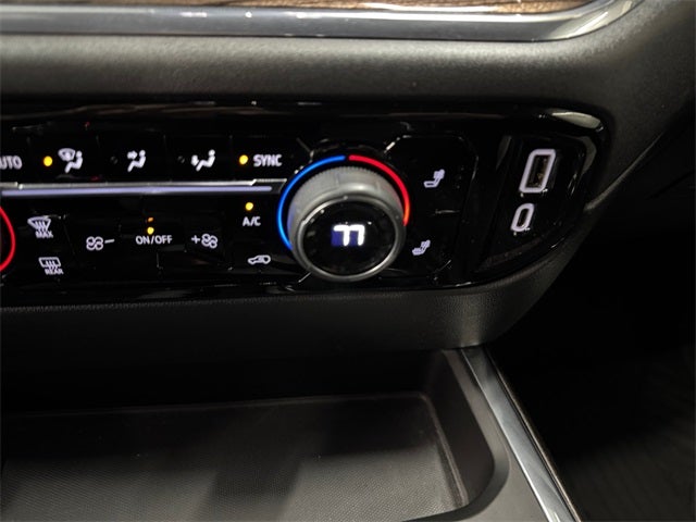 2022 Chevrolet Silverado 1500 LT Trail Boss 5.3 Liter V8 EcoTec3 Crew Cab 4WD