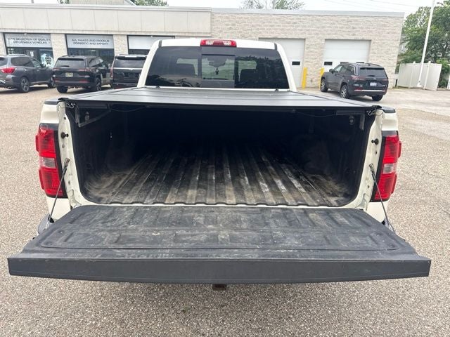 2015 GMC Sierra 1500 Denali 5.3 Liter V8 EcoTec3 Crew Cab 4WD