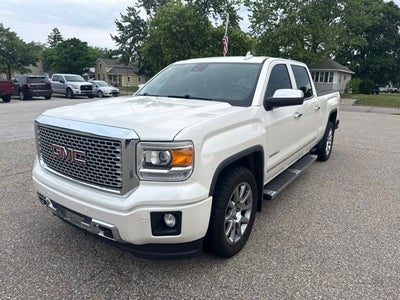 2015 GMC Sierra 1500 Denali 5.3 Liter V8 EcoTec3 Crew Cab 4WD