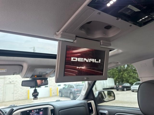 2015 GMC Sierra 1500 Denali 5.3 Liter V8 EcoTec3 Crew Cab 4WD