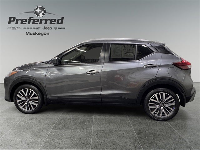 2021 Nissan Kicks SV 1.6 Automatic FWD