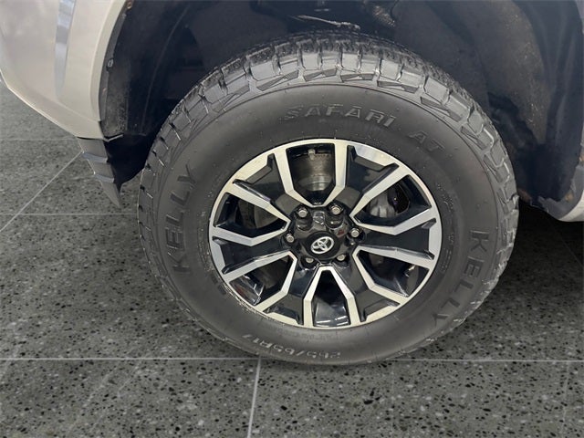 2020 Toyota Tacoma 3.5 Liter V6 4D Double Cab 4WD 3.5L V6