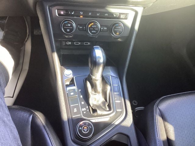 2018 Volkswagen Tiguan 2.0T SEL AWD 4Motion