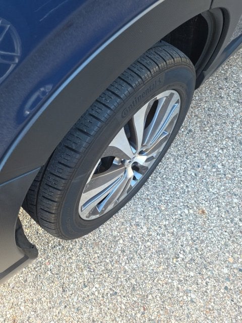 2020 Subaru Ascent Limited 2.4 Liter AWD