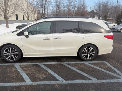 2018 Honda Odyssey Elite 3.5 Liter V6 8 Passenger 3rd Row Seating
