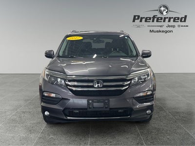 2017 Honda Pilot Elite 3.5 Liter V6 AWD 3rd Row Seating