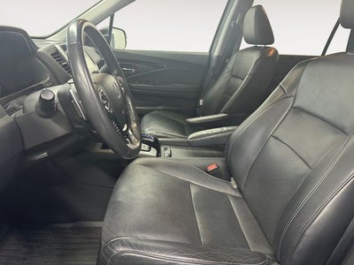 2017 Honda Pilot Elite 3.5 Liter V6 AWD 3rd Row Seating