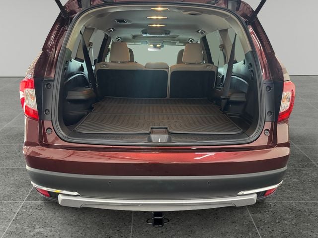 2022 Honda Pilot Touring 3.5 Liter V6 AWD 8 Passenger