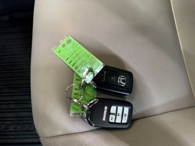2022 Honda Pilot Touring 3.5 Liter V6 AWD 8 Passenger
