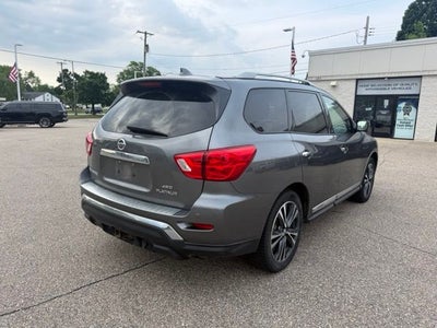2020 Nissan Pathfinder Platinum 3.5 Liter V6 4WD