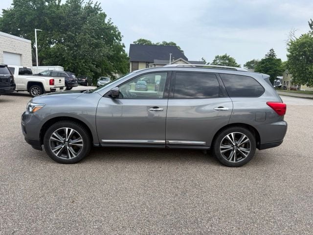 2020 Nissan Pathfinder Platinum 3.5 Liter V6 4WD