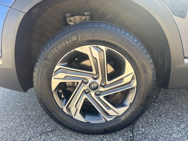 2021 Hyundai Santa Fe SEL 2.5 Liter AWD