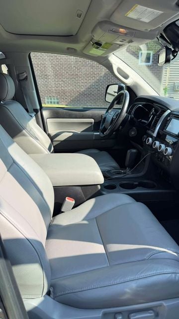 2019 Toyota Sequoia SR5 i-Force 5.7 Liter V8 4WD