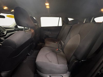2020 Toyota Highlander LE 3.5 Liter V6 AWD 3rd Row Seating