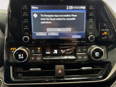 2021 Toyota Highlander XLE 3.5 Liter V6 AWD 3rd Row Seating