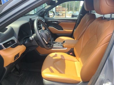 2023 Toyota Highlander Platinum 2.4 Liter Turbocharged FWD