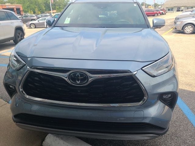 2023 Toyota Highlander Platinum 2.4 Liter Turbocharged FWD