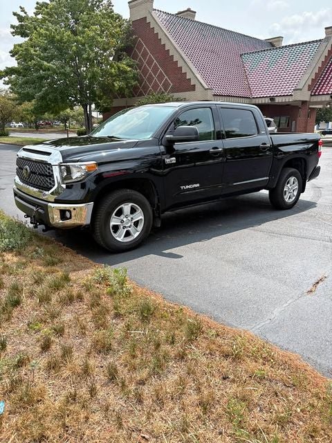 2020 Toyota Tundra SR5 5.7 Liter V8 i-Force CrewMax 4WD