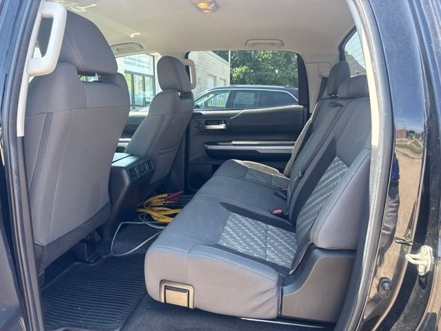 2020 Toyota Tundra SR5 5.7 Liter V8 i-Force CrewMax 4WD
