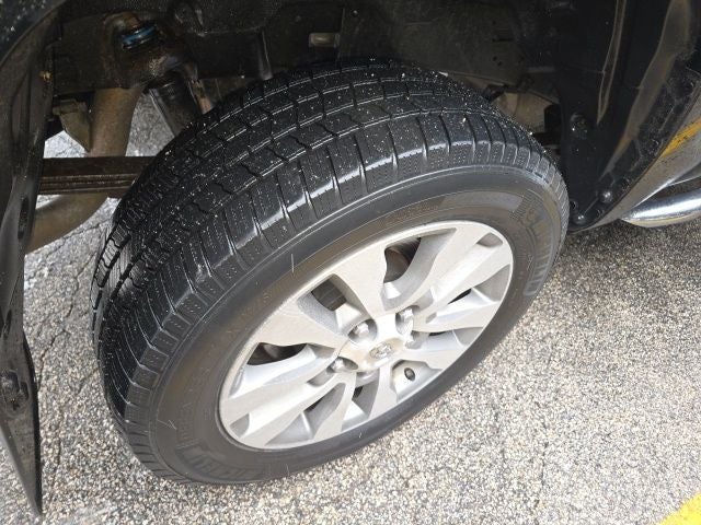 2016 Toyota Tundra Limited CrewMax i-Force 5.7 Liter V8 4WD