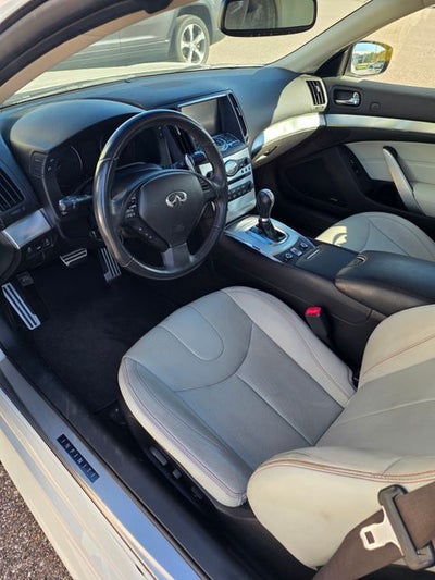 2015 INFINITI Q60 IPL Base 3.7 Liter V6 2D Convertible Automatic