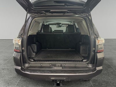 2022 Toyota 4Runner SR5 Premium 4.0 Liter V6 4WD