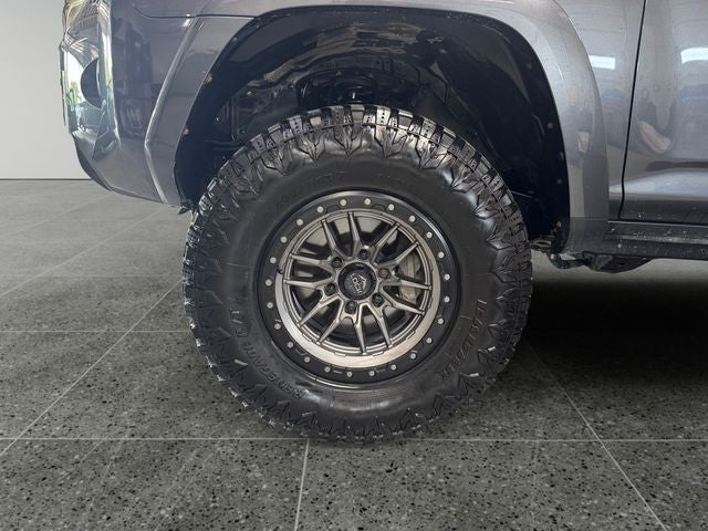 2022 Toyota 4Runner SR5 Premium 4.0 Liter V6 4WD