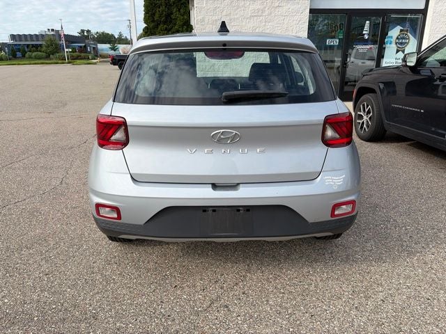2022 Hyundai Venue SE 1.6 Liter I4 FWD