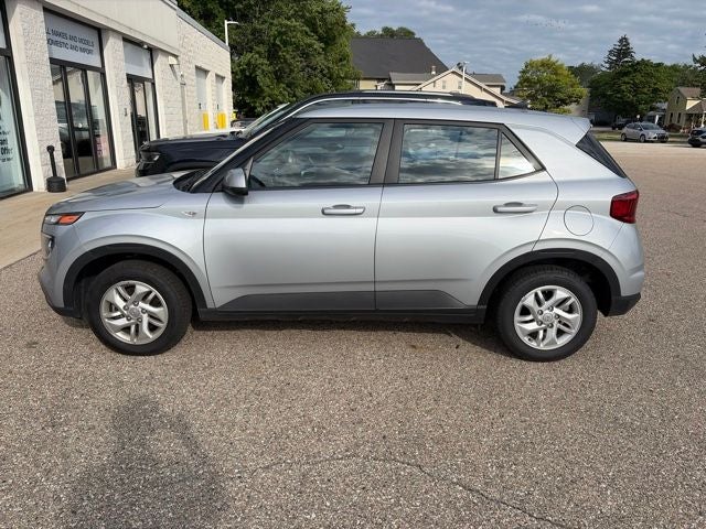 2022 Hyundai Venue SE 1.6 Liter I4 FWD